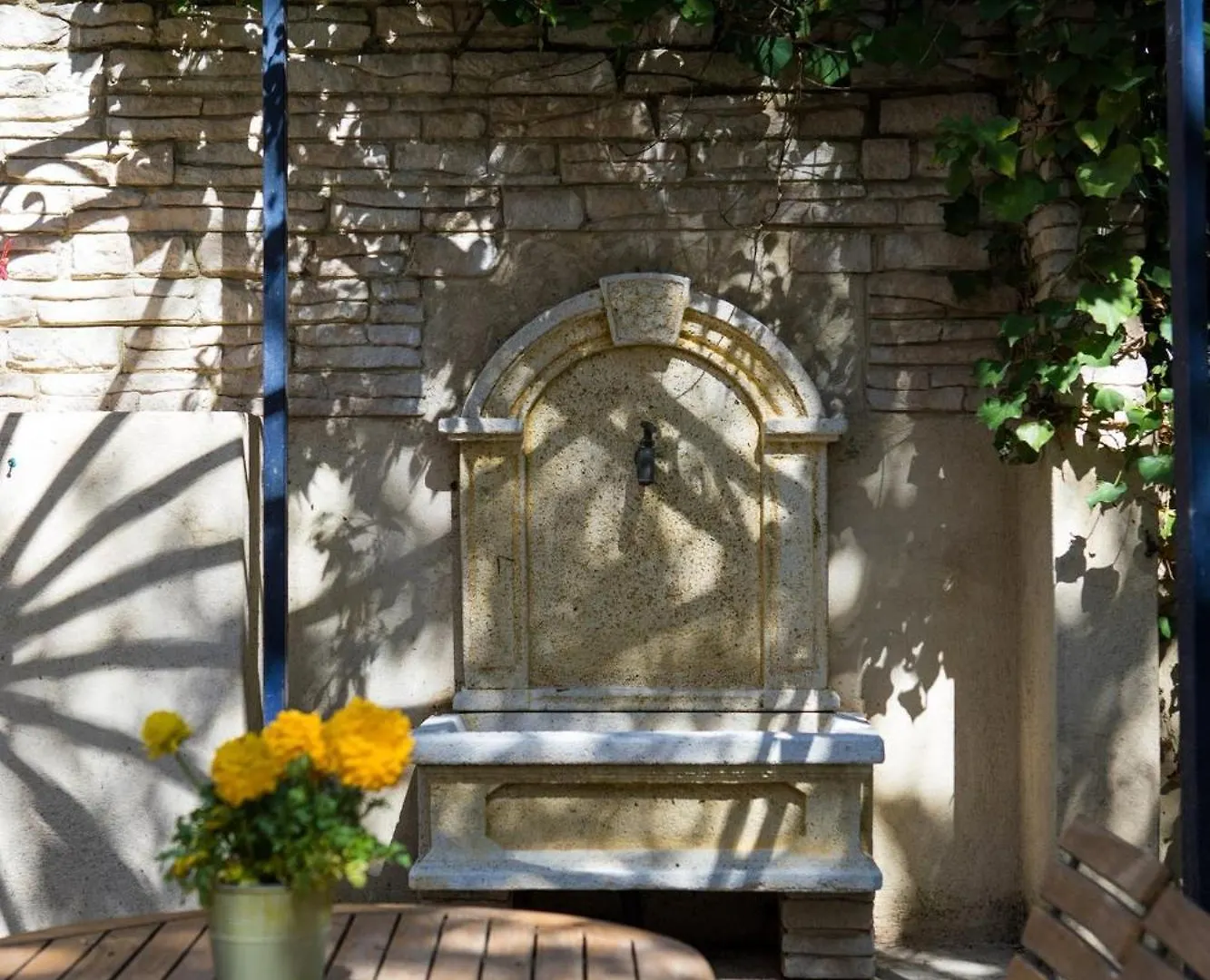 In Provence Hotel - Experience Atypique Venelles France