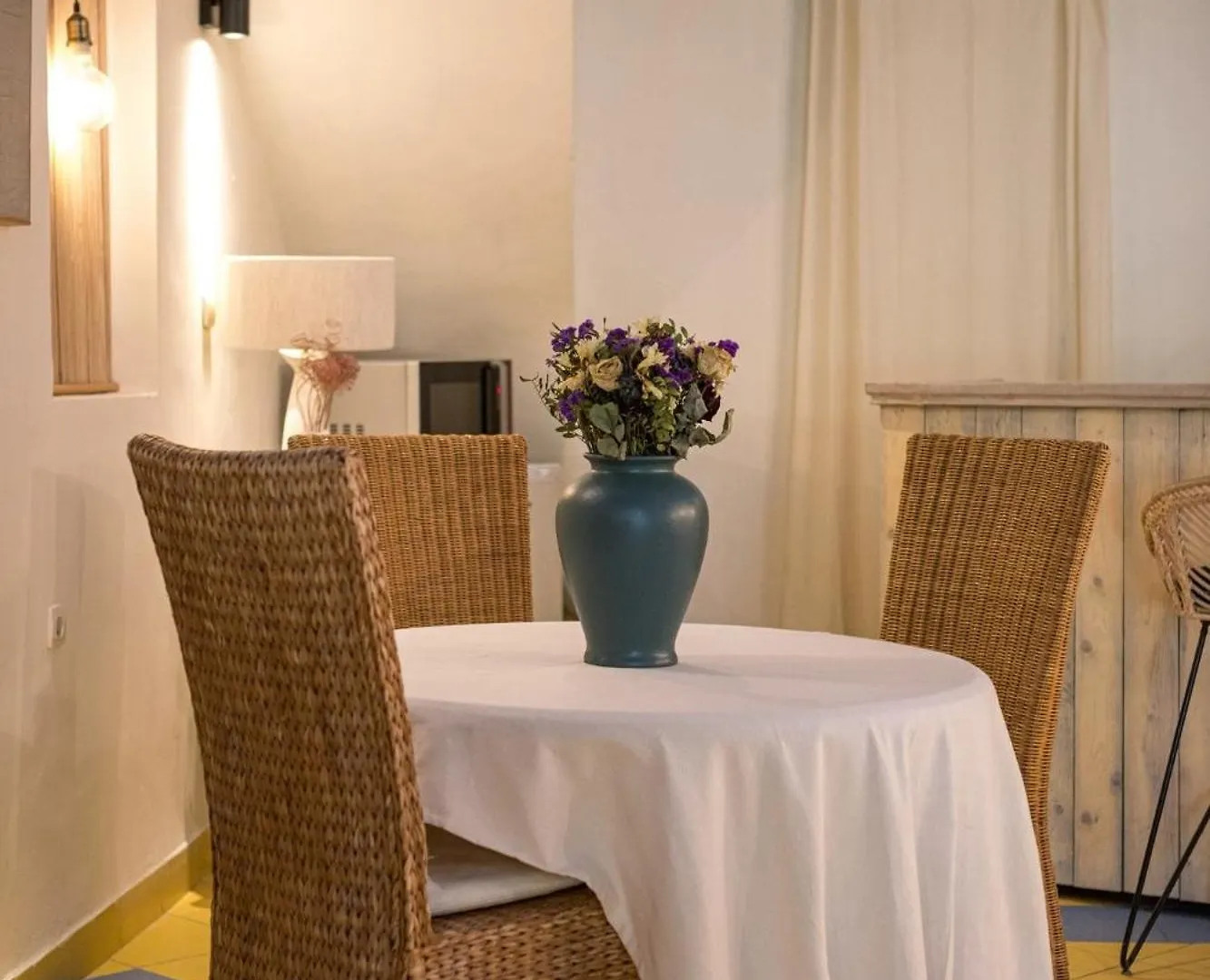 In Provence Hotel - Experience Atypique Venelles France