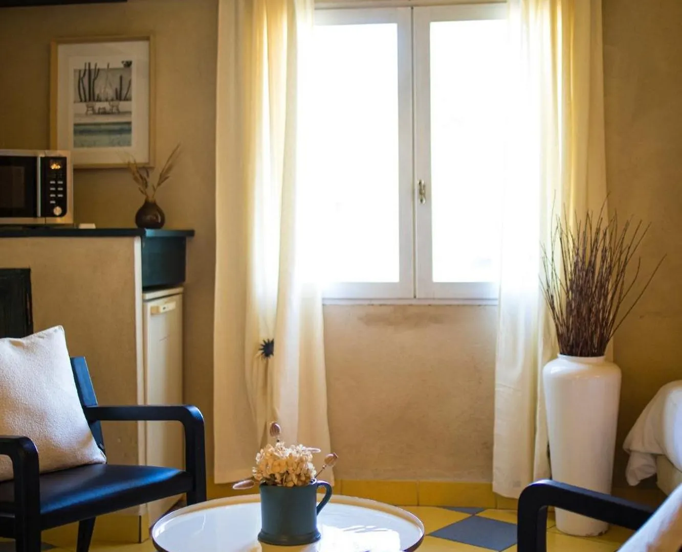In Provence Hotel - Experience Atypique Venelles France