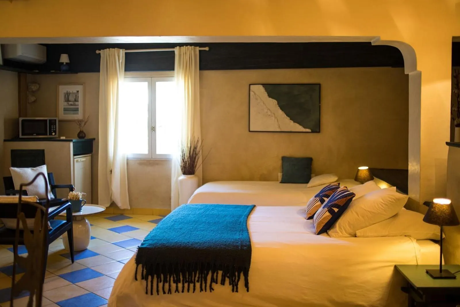 In Provence Hotel - Experience Atypique Venelles France